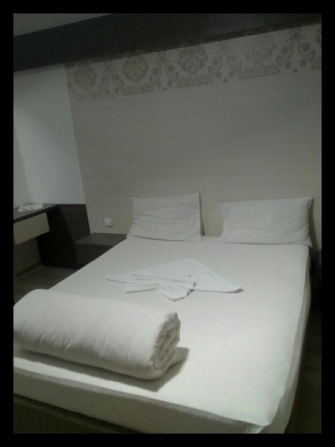 Guest House Dabi Kruševac Eksteriør billede
