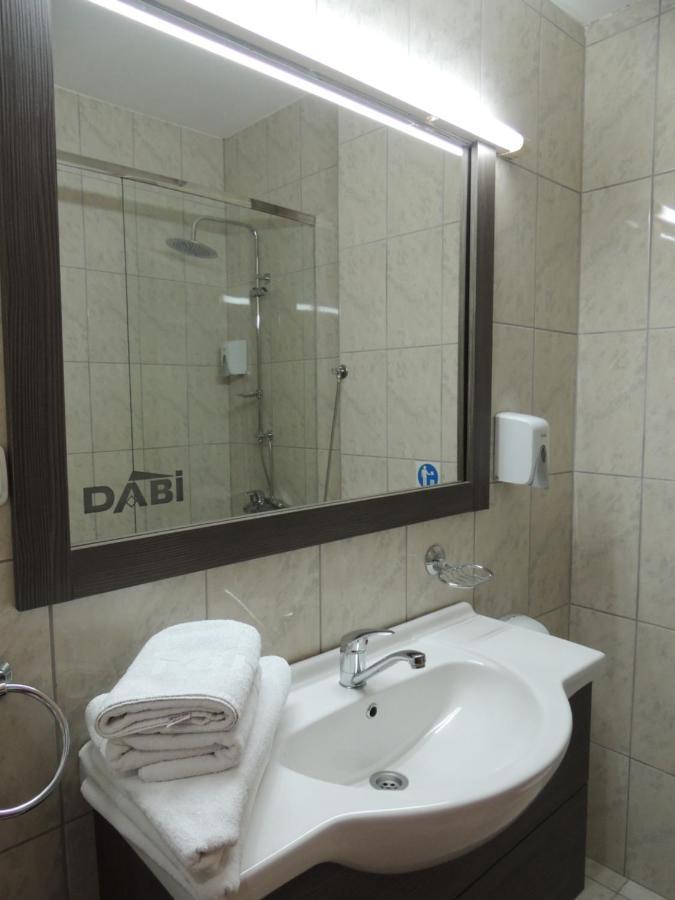 Guest House Dabi Kruševac Eksteriør billede